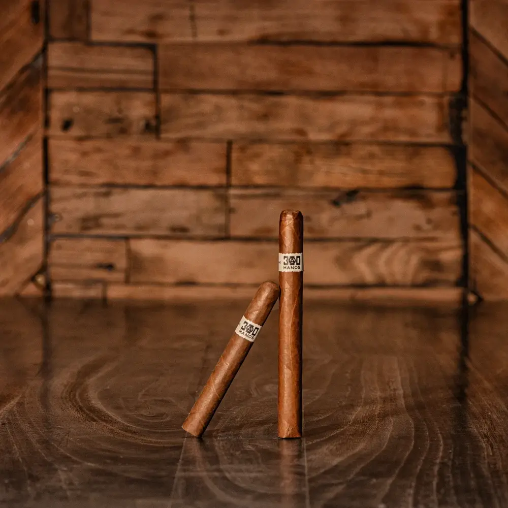 SD 300 Hands Habano by Southern Draw Cigars